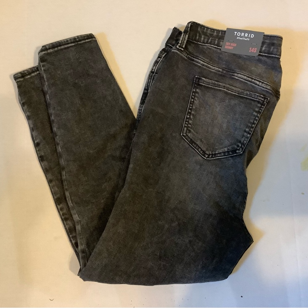 Nwt Torrid Size 14 Light Black Sky High Skinny Super Soft